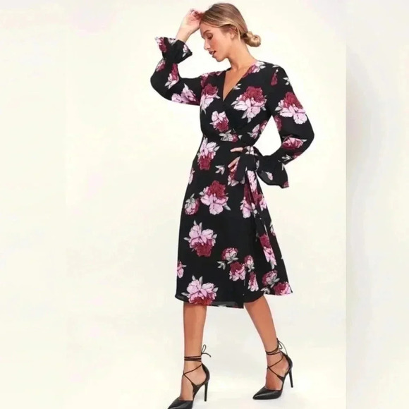 Lulu's Romantic Blooms  Wrap Dress - Picture 1 of 9